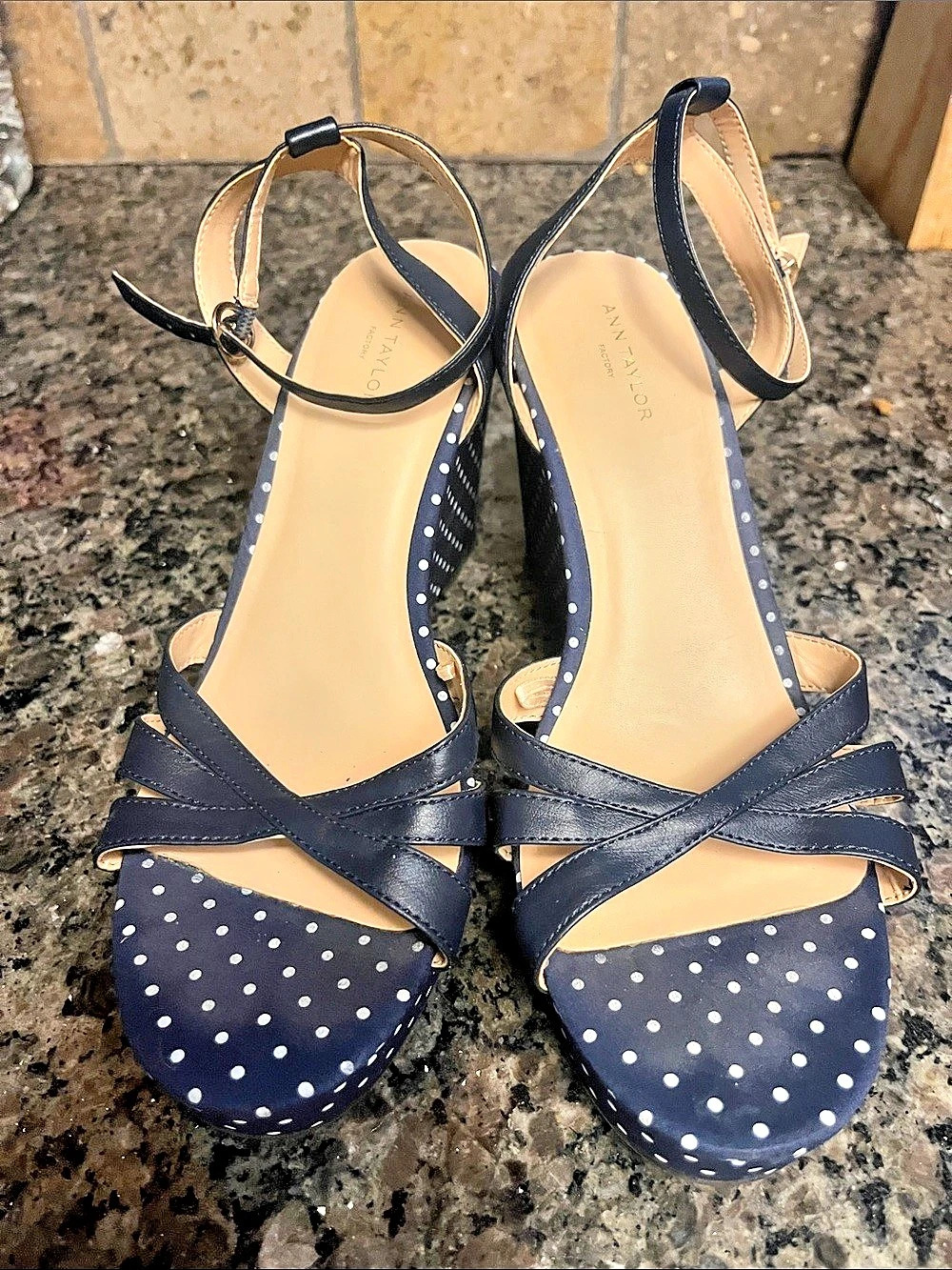 Ann Taylor Polka Dot Wedge Sandals in Navy & White 8